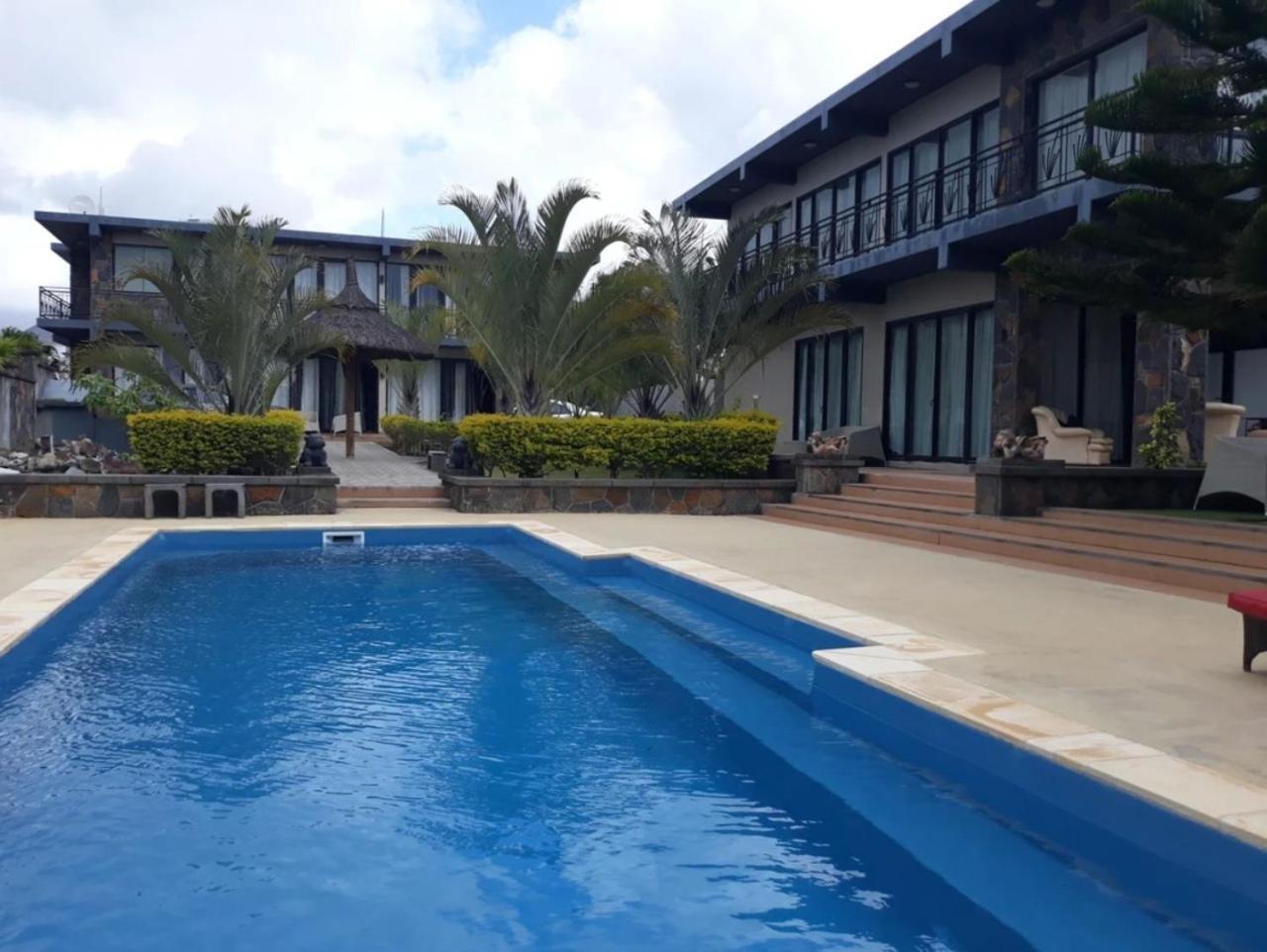 Villas Rocher Grand Baie Exterior photo